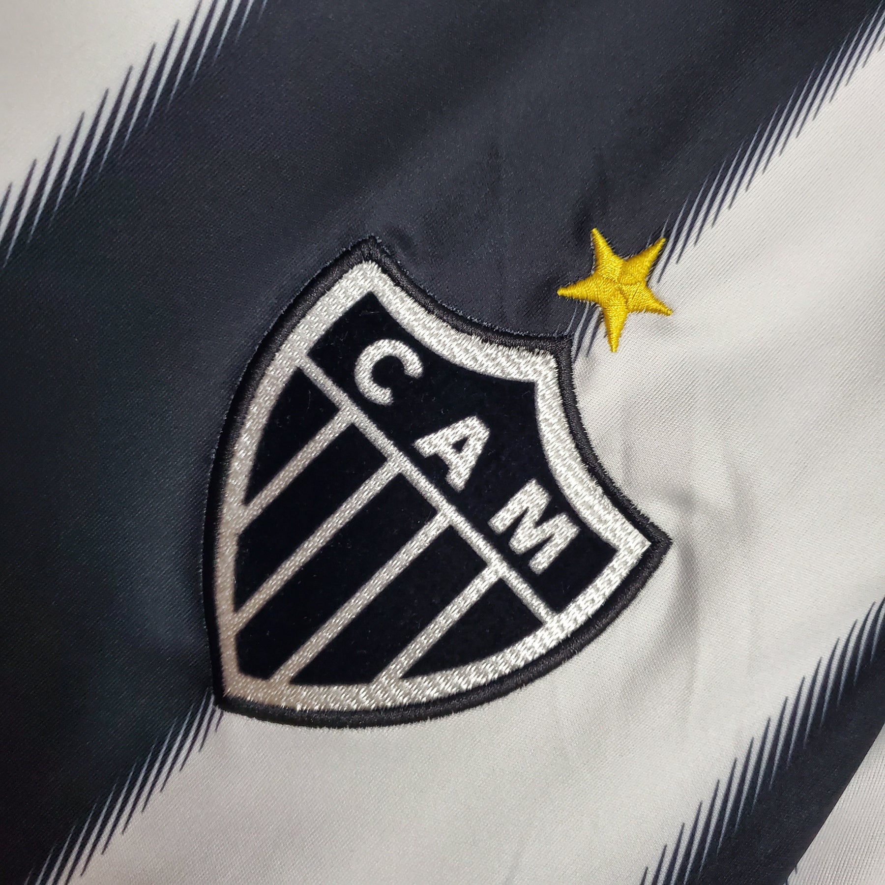 ATLETICO MINEIRO ll 16/17 HOMBRE (RETRO)